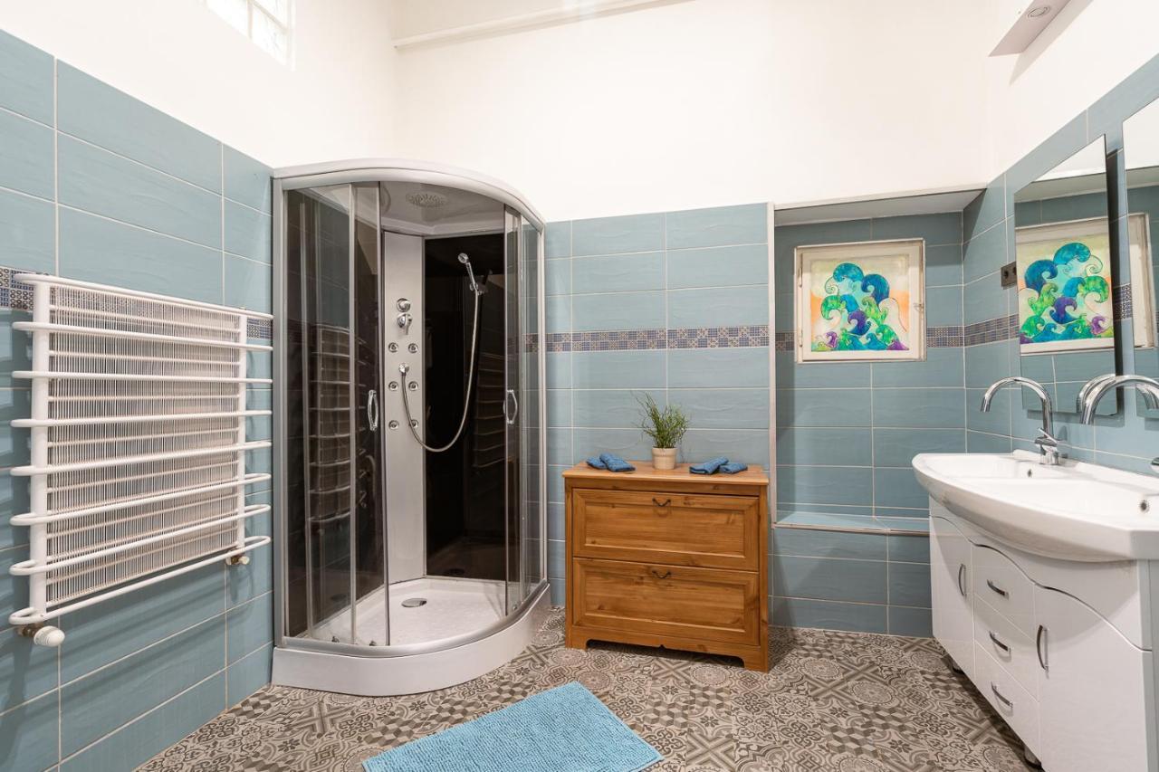 בודפשט Lovely Apartment Close To Synagogue And Szimpla Garden מראה חיצוני תמונה